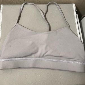 Lululemon sports bra size small